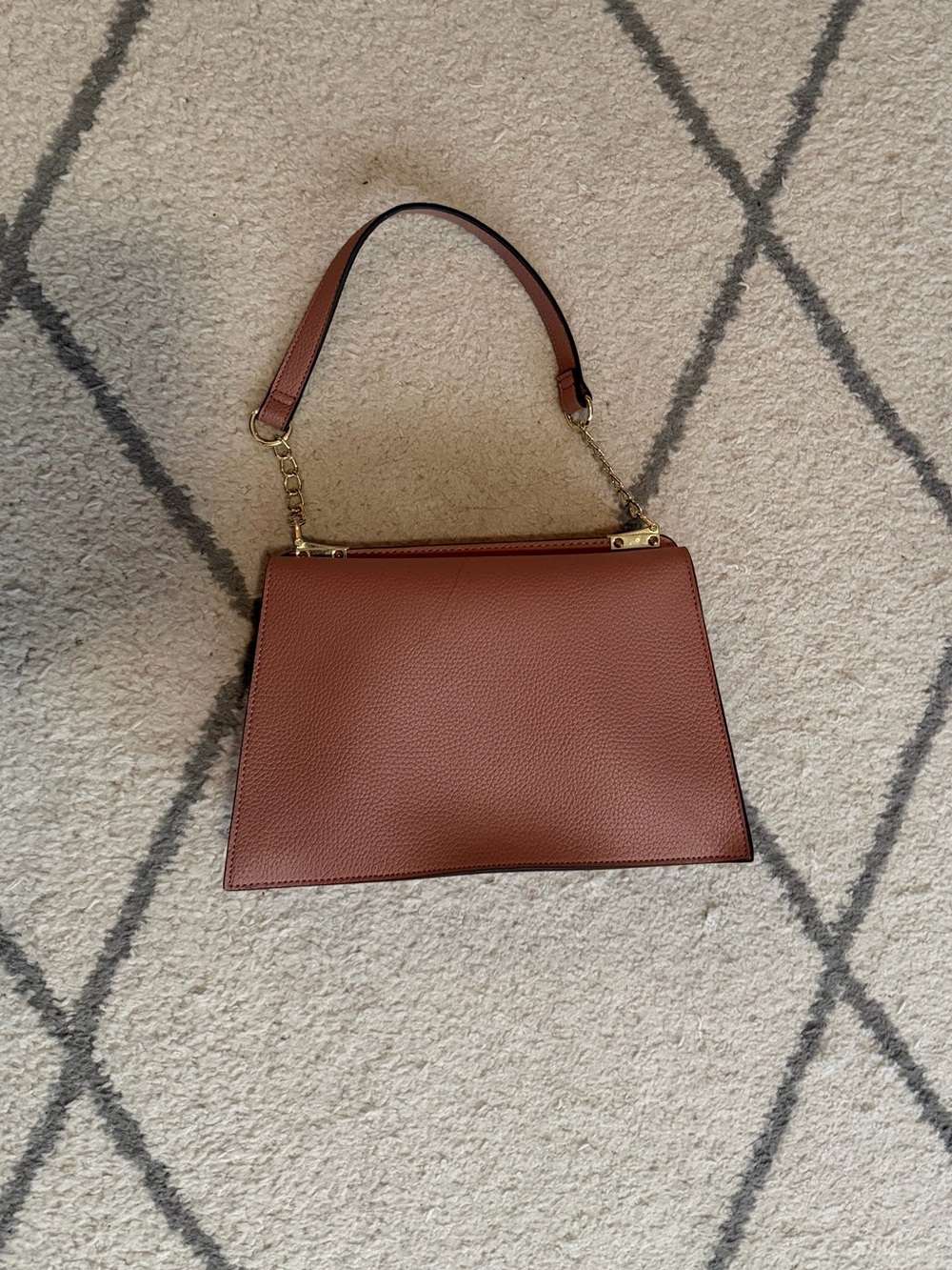 LIKE NEW Steve Madden Mauve Pink Crossbody with Gold Hardware - Picture 3 of 5
